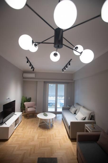 Acropolis Vibes Apartments أثينا المظهر الخارجي الصورة